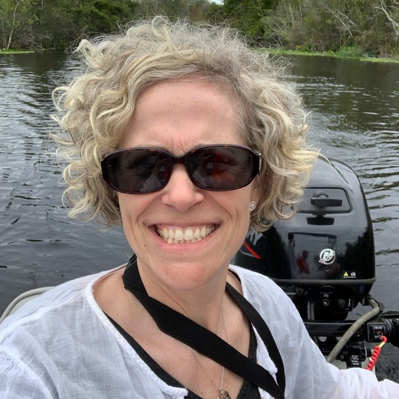 Meet your Posher, Kelly - Picture 4 of 7